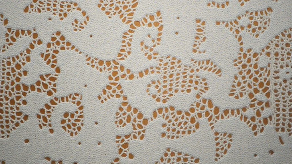 Neapolitan bobbin lace samples